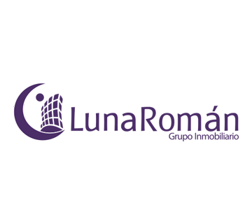 Luna Roman
